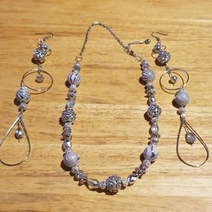 Earring, necklace set